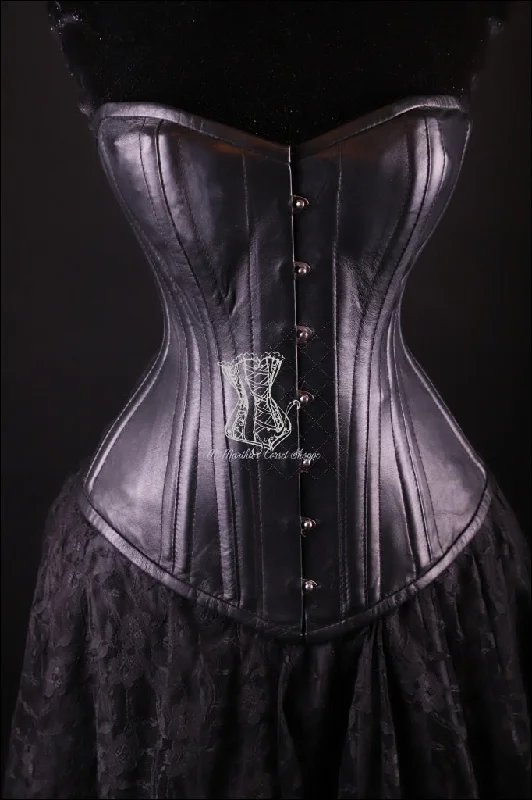 Halloween - themed corsets for a spooky costumeLeather Overbust Corset; Best in All Black