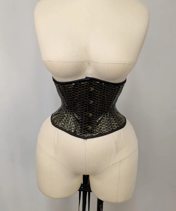Satin corsets with a shiny and elegant finishBlack and Gold Dragon Vinyl Steel Boned Waspie Underbust Corset Satin corsets with a shiny and elegant finishBlack and Gold Dragon Vinyl Steel Boned Waspie Underbust Corset