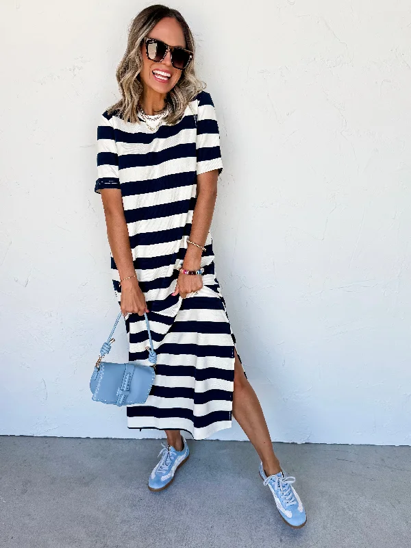 Everyday Dress with Thermal Insulation for Cold Weather Through The City Striped Dress-Dark Navy Everyday Dress with Thermal Insulation for Cold Weather Through The City Striped Dress-Dark Navy