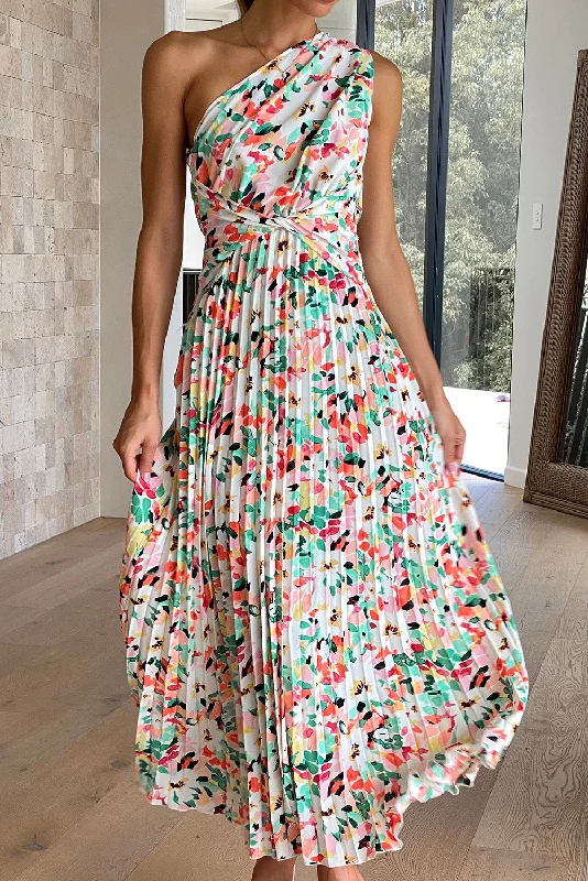 Midi dresses with denim fabric for a casual yet stylish day out Artsy Floral Pleated Maxi Dress Midi dresses with denim fabric for a casual yet stylish day out Artsy Floral Pleated Maxi Dress