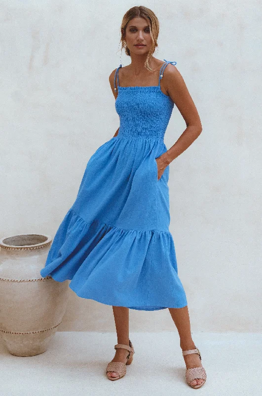 Midi dresses with ruffled sleeves for a more feminine and voluminous look Paradiso Strappy Linen Midi Dress Midi dresses with ruffled sleeves for a more feminine and voluminous look Paradiso Strappy Linen Midi Dress