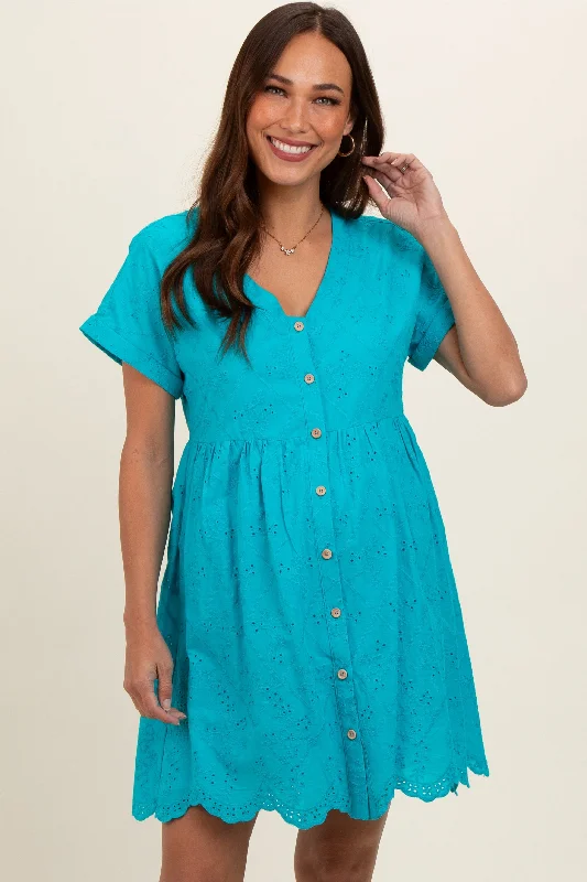 Maternity dress for a baby's first visit to the museum Turquoise Eyelet Button Front Short Sleeve Maternity Dress Maternity dress for a baby's first visit to the museum Turquoise Eyelet Button Front Short Sleeve Maternity Dress