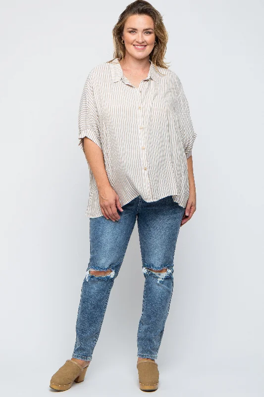 Maternity dress for a summer barbecue Blue Distressed Ripped Knee Maternity Plus Jeans Maternity dress for a summer barbecue Blue Distressed Ripped Knee Maternity Plus Jeans