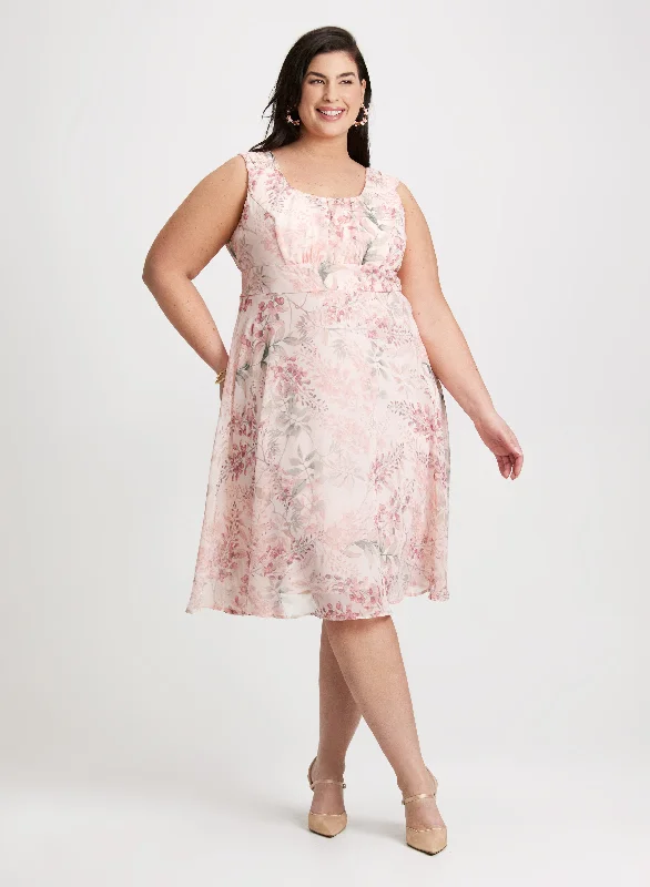 Midi dresses with pleated bodices for a classic and tailored look Floral Empire Waist Dress Midi dresses with pleated bodices for a classic and tailored look Floral Empire Waist Dress