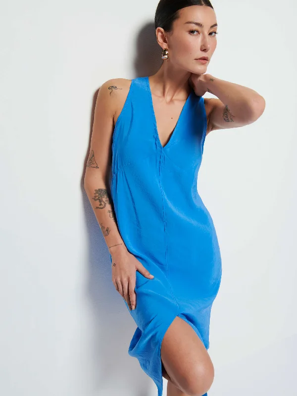 Midi dresses with halter necks for a stylish and comfortable option Kimora Dress