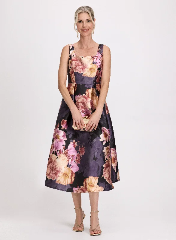 Midi dresses with pom - pom trims for a playful and festive look Floral Print Square Neck Dress Midi dresses with pom - pom trims for a playful and festive look Floral Print Square Neck Dress