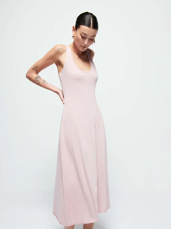 Midi dresses with mesh inserts for a trendy and breathable option Merethe Dress