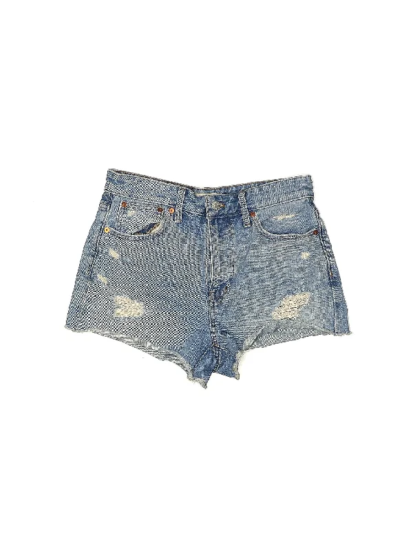 Plus Size Women's Cargo Shorts in Olive Green with Multiple Pockets for Outdoor AdventuresHigh-Rise Denim Shorts in Light Wash Plus Size Women's Cargo Shorts in Olive Green with Multiple Pockets for Outdoor AdventuresHigh-Rise Denim Shorts in Light Wash