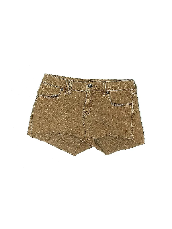 Women's Leather - Look Faux Leather Shorts in Black for an Edgy and Bold AppearanceLow-Rise Denim Shorts in Medium Wash Women's Leather - Look Faux Leather Shorts in Black for an Edgy and Bold AppearanceLow-Rise Denim Shorts in Medium Wash