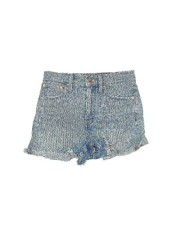 Women's Leather - Look Faux Leather Shorts in Black for an Edgy and Bold AppearanceMid-Rise Denim Shorts in Light Wash Women's Leather - Look Faux Leather Shorts in Black for an Edgy and Bold AppearanceMid-Rise Denim Shorts in Light Wash