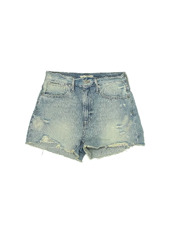 Women's Printed Animal Print Shorts in Brown and Black for a Bold and Fashion - Forward AppearanceMid-Rise Denim Shorts in Light Wash Women's Printed Animal Print Shorts in Brown and Black for a Bold and Fashion - Forward AppearanceMid-Rise Denim Shorts in Light Wash