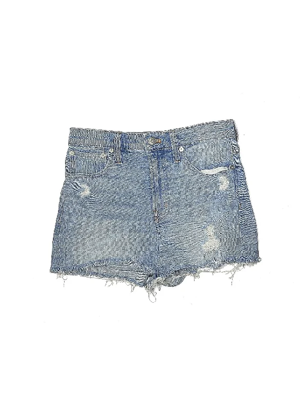 Women's Lace - Trimmed Shorts in White for a Romantic and Elegant OutfitMid-Rise Denim Shorts in Light Wash Women's Lace - Trimmed Shorts in White for a Romantic and Elegant OutfitMid-Rise Denim Shorts in Light Wash