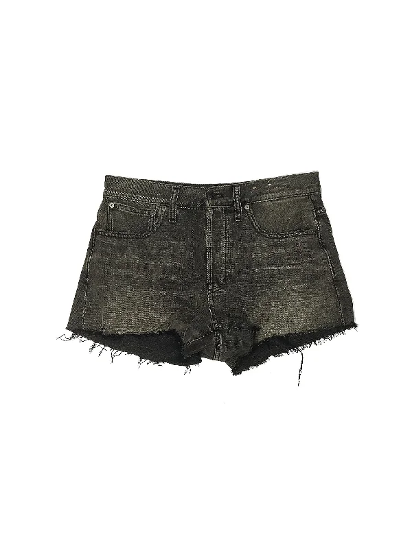 Plus Size Women's Drawstring Linen - Blend Shorts in Beige for a Relaxing VacationMid-Rise Denim Shorts in Medium Wash Plus Size Women's Drawstring Linen - Blend Shorts in Beige for a Relaxing VacationMid-Rise Denim Shorts in Medium Wash