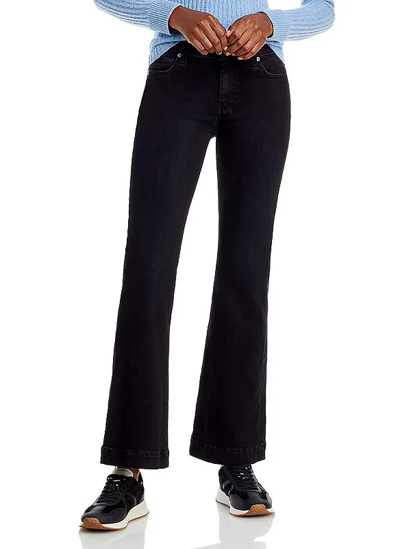 Mom jeans for a nostalgic and casual lookTailorless Dojo Womens Low-Rise Dark Wash Wide Leg Jeans Mom jeans for a nostalgic and casual lookTailorless Dojo Womens Low-Rise Dark Wash Wide Leg Jeans