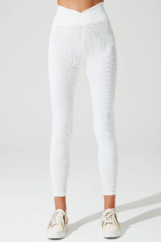 women tights with a UV - protection feature for outdoor activitiesV Waist Ribbed Legging - White women tights with a UV - protection feature for outdoor activitiesV Waist Ribbed Legging - White