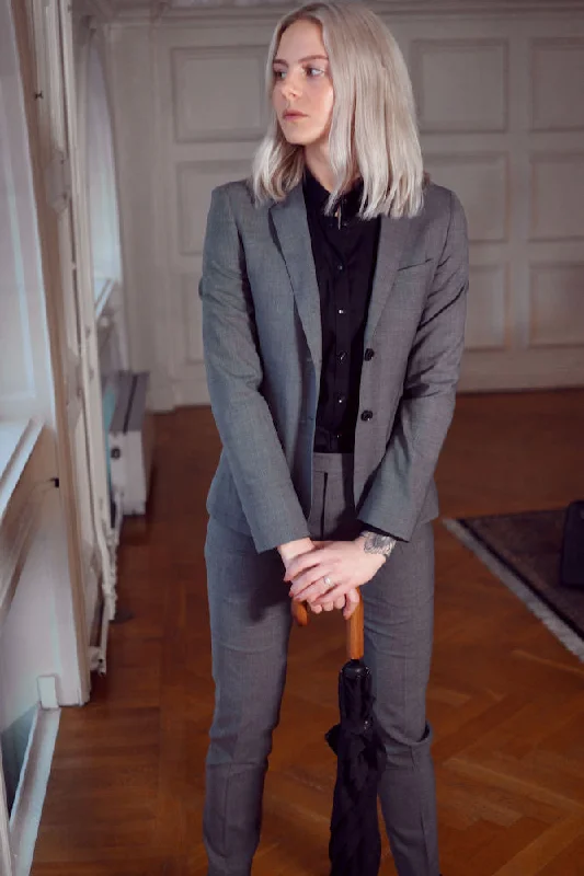 Single - Breasted Women's Linen Blend Blazers in Earth Tones for Casual WearClassic Blazer 20 Women Single - Breasted Women's Linen Blend Blazers in Earth Tones for Casual WearClassic Blazer 20 Women