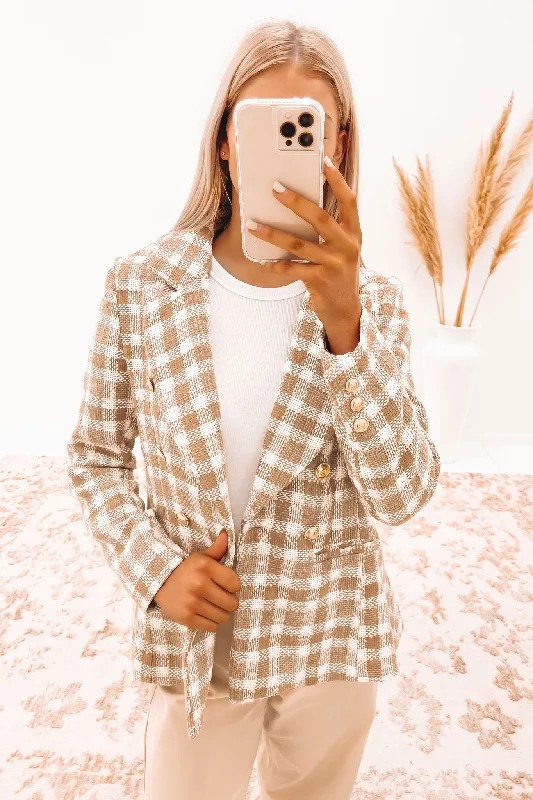 Women's Notched Lapel Blazers in Beige for a Timeless OutfitKamilah Blazer Beige Check Women's Notched Lapel Blazers in Beige for a Timeless OutfitKamilah Blazer Beige Check