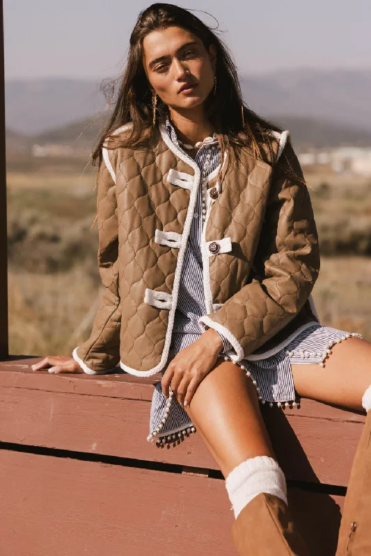 Single - Breasted Women's Linen Blend Blazers in Earth Tones for Casual WearTabitha Quilted Faux Leather Jacket Single - Breasted Women's Linen Blend Blazers in Earth Tones for Casual WearTabitha Quilted Faux Leather Jacket