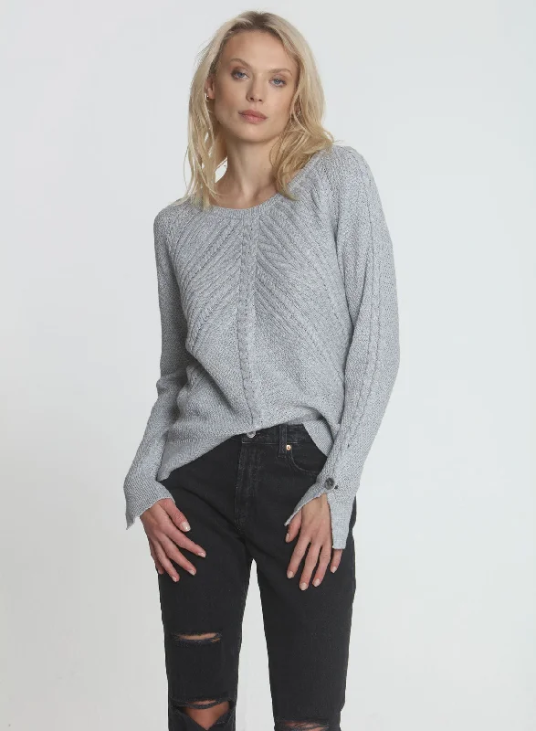Women's Cable - Knit Sweater Dress in Brown for a Stylish and Comfortable One - Piece OptionKylie Cable Scoop - Grey Women's Cable - Knit Sweater Dress in Brown for a Stylish and Comfortable One - Piece OptionKylie Cable Scoop - Grey