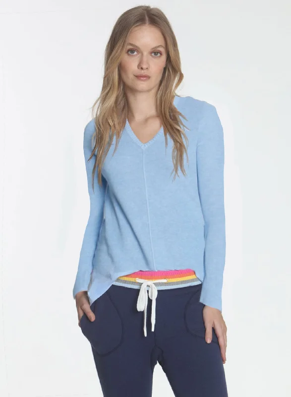 Women's Longline Boyfriend - Style Sweater in Gray for a Relaxed and Casual OutfitRyan Rib Vee - Sky Women's Longline Boyfriend - Style Sweater in Gray for a Relaxed and Casual OutfitRyan Rib Vee - Sky