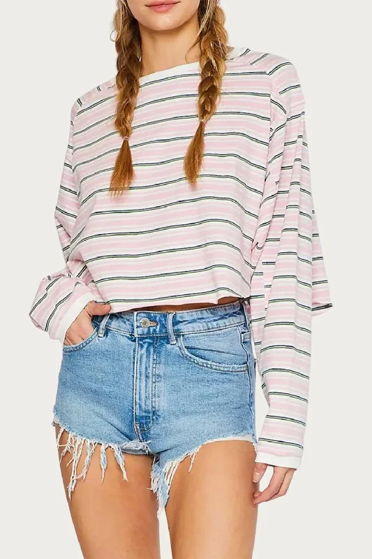 Plus Size Women's Tunic - Style Sweater Dresses with PocketsStriped Raglan Sleeve T-Shirt In Pink Plus Size Women's Tunic - Style Sweater Dresses with PocketsStriped Raglan Sleeve T-Shirt In Pink