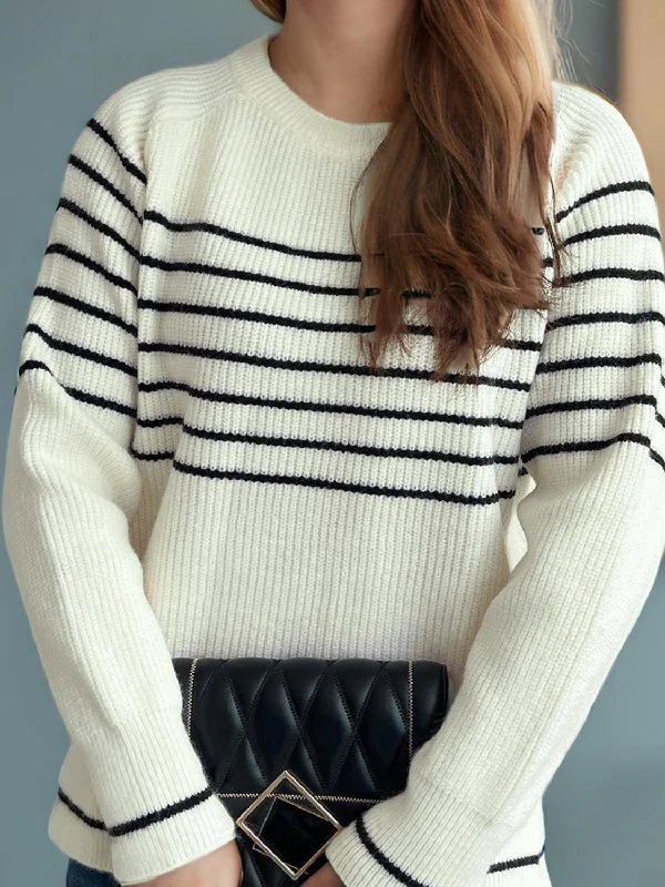 Plus Size Women's V - Neck Long - Sleeve Ribbed Cotton Sweater in Navy for a Classic StyleStriped Round Neck Long Sleeve Sweater Plus Size Women's V - Neck Long - Sleeve Ribbed Cotton Sweater in Navy for a Classic StyleStriped Round Neck Long Sleeve Sweater