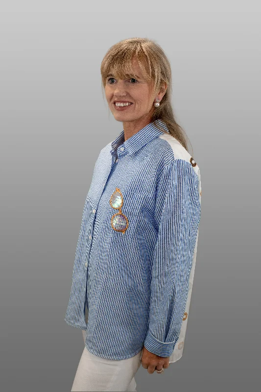 Plus Size Women's Embroidered Floral Patterned Sweater in White for a Spring - Inspired LookVilagallo Isabella Shirt Plus Size Women's Embroidered Floral Patterned Sweater in White for a Spring - Inspired LookVilagallo Isabella Shirt