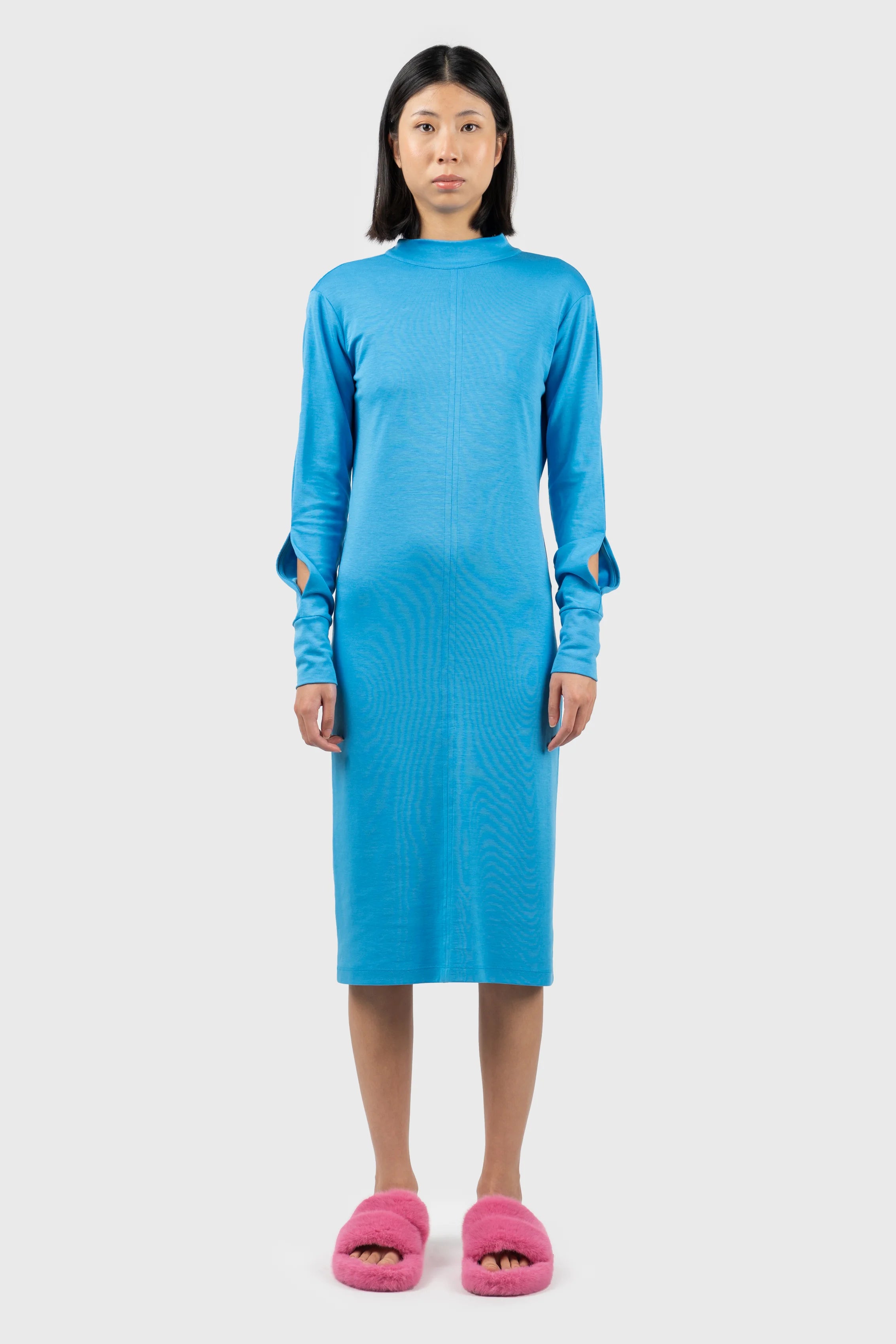 Mini Women Dress with a Short Hem for a Young and Trendy StyleKnotted Back Long Dress Mini Women Dress with a Short Hem for a Young and Trendy StyleKnotted Back Long Dress