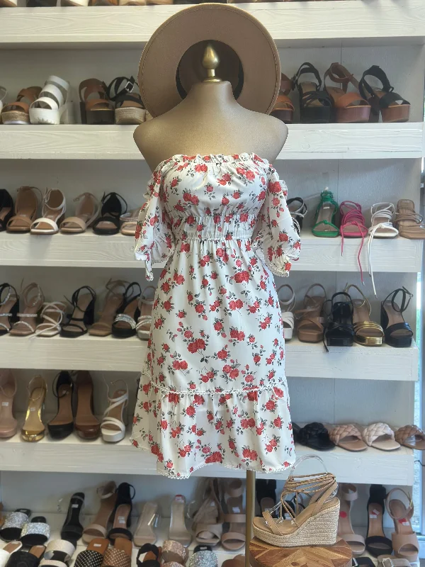 Empire Waist Women Dress to Accentuate the Bust and Conceal the WaistOff Shoulder White Floral Dress Empire Waist Women Dress to Accentuate the Bust and Conceal the WaistOff Shoulder White Floral Dress