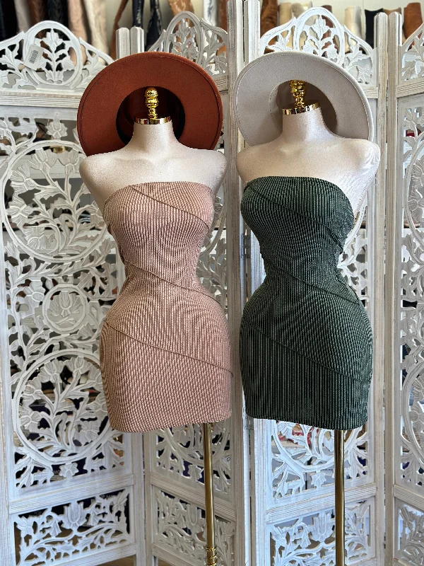 Ball Gown Women Dress with a Full Skirt for a Princess - like LookStrapless Ribbed Mini Dress- Stretchy, Estira Ball Gown Women Dress with a Full Skirt for a Princess - like LookStrapless Ribbed Mini Dress- Stretchy, Estira