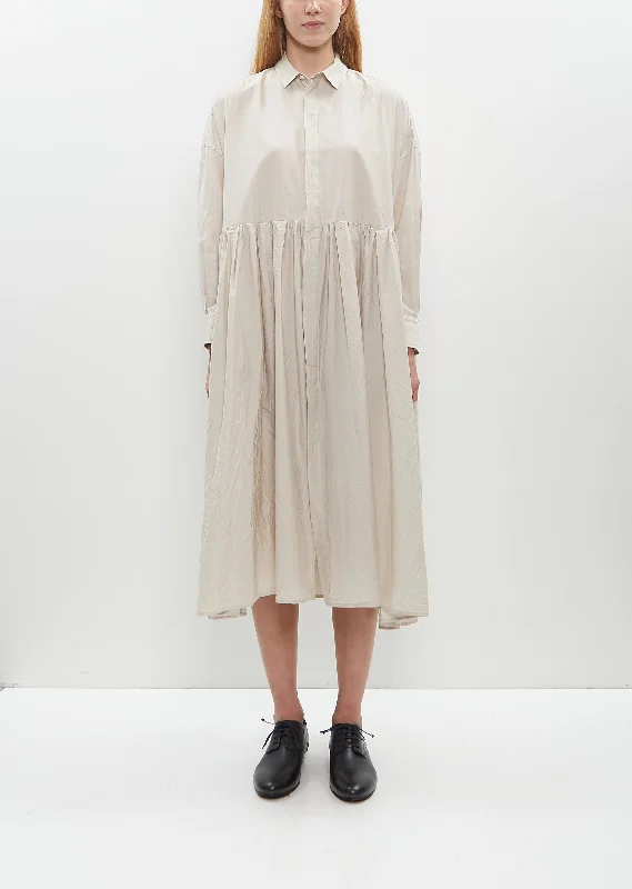 Lace - Embellished Women Dress for an Elegant and Sophisticated Appearance Lace - Embellished Women Dress for an Elegant and Sophisticated Appearance Random Pleated Baggy Shirt Dress — Off Gray