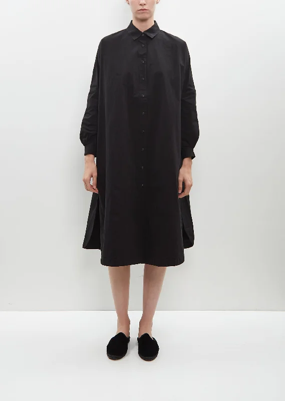Maxi Women Dress with Floral Print for a Bohemian Vibe Maxi Women Dress with Floral Print for a Bohemian Vibe Yuki Longue Shirt — Black Maxi Women Dress with Floral Print for a Bohemian Vibe Maxi Women Dress with Floral Print for a Bohemian Vibe Yuki Longue Shirt — Black