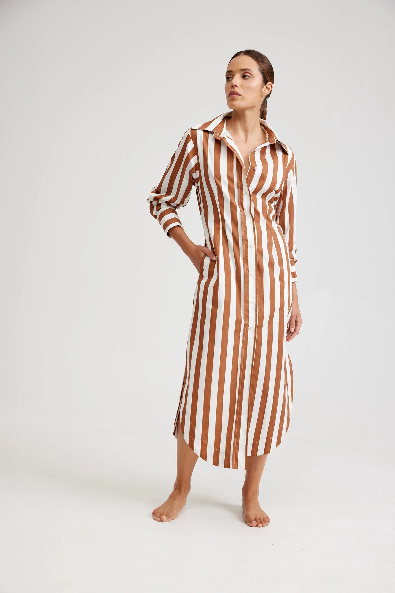 Long - Sleeve Women Dress in Velvet for a Luxurious Winter Look Long - Sleeve Women Dress in Velvet for a Luxurious Winter Look THE FINN DRESS IN CIGAR/OPTIC STRIPE Long - Sleeve Women Dress in Velvet for a Luxurious Winter Look Long - Sleeve Women Dress in Velvet for a Luxurious Winter Look THE FINN DRESS IN CIGAR/OPTIC STRIPE