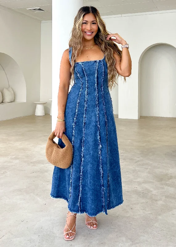 Midi dresses with pleated bodices for a classic and tailored lookNeeva Stretch Denim Midi Dress - Dark Blue Midi dresses with pleated bodices for a classic and tailored lookNeeva Stretch Denim Midi Dress - Dark Blue