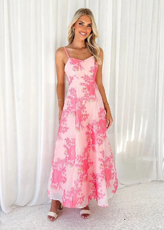 Midi dresses with ruffled sleeves for a more feminine and voluminous lookTralentina Midi Dress - Pink Brocade Midi dresses with ruffled sleeves for a more feminine and voluminous lookTralentina Midi Dress - Pink Brocade