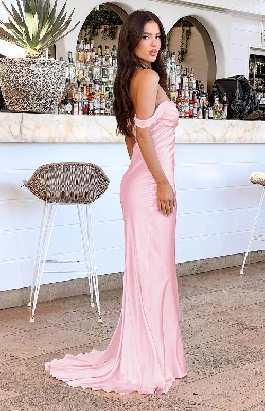 Maxi dresses with ruched side panels and knee - length slits for a sexy and elegant silhouetteDelanie Pink Maxi Dress Maxi dresses with ruched side panels and knee - length slits for a sexy and elegant silhouetteDelanie Pink Maxi Dress