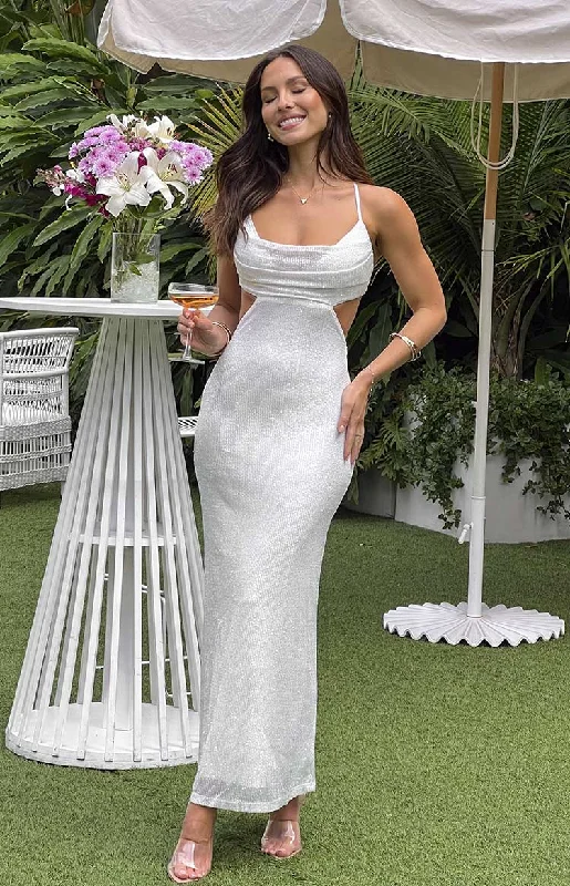 Maxi dresses with pom - pom trims and printed lining for a playful and festive lookTaleah White Sequin Cut Out Maxi Dress Maxi dresses with pom - pom trims and printed lining for a playful and festive lookTaleah White Sequin Cut Out Maxi Dress