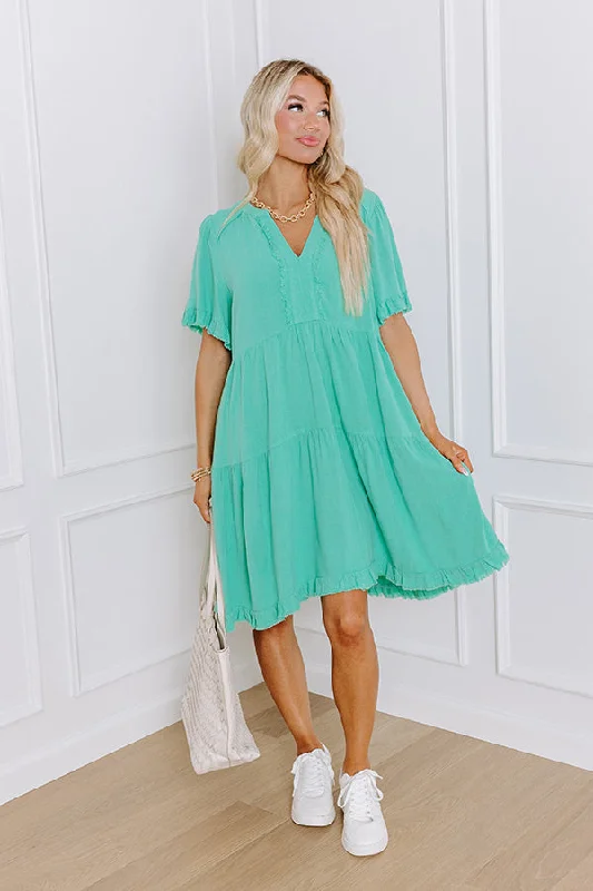 Maxi Women Dress with Floral Print for a Bohemian VibeSimple Life Linen-Blend Mini Dress in Sea Glass Maxi Women Dress with Floral Print for a Bohemian VibeSimple Life Linen-Blend Mini Dress in Sea Glass