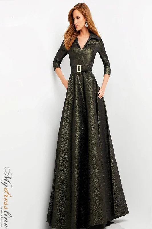 Prom dresses with tiered ruffled sleeves and satin skirts for a feminine and voluminous lookJovani 05075 Prom dresses with tiered ruffled sleeves and satin skirts for a feminine and voluminous lookJovani 05075