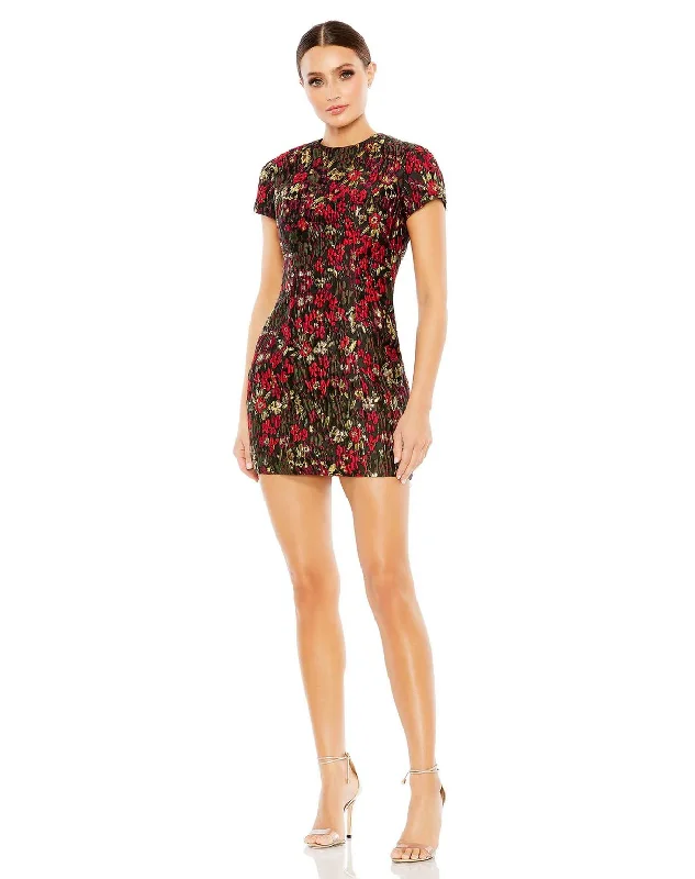 Mini cocktail dresses with a tiered ruffled skirt and a scoop neckMac Duggal 11613 Short Cap Sleeve Floral Brocade Fitted Mini Dress