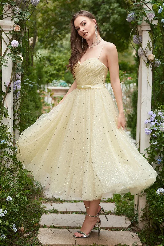 Cocktail dresses with cold - shoulder designs in a lightweight fabricYellow Spaghetti Straps Tea Length Prom Dress Cocktail dresses with cold - shoulder designs in a lightweight fabricYellow Spaghetti Straps Tea Length Prom Dress