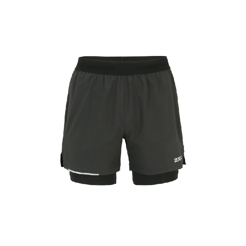 Patterned Geometric Women Shorts for a Modern Appeal2XU Aero 2-in-1 5 Inch Shorts - Black/Silver Reflective Patterned Geometric Women Shorts for a Modern Appeal2XU Aero 2-in-1 5 Inch Shorts - Black/Silver Reflective