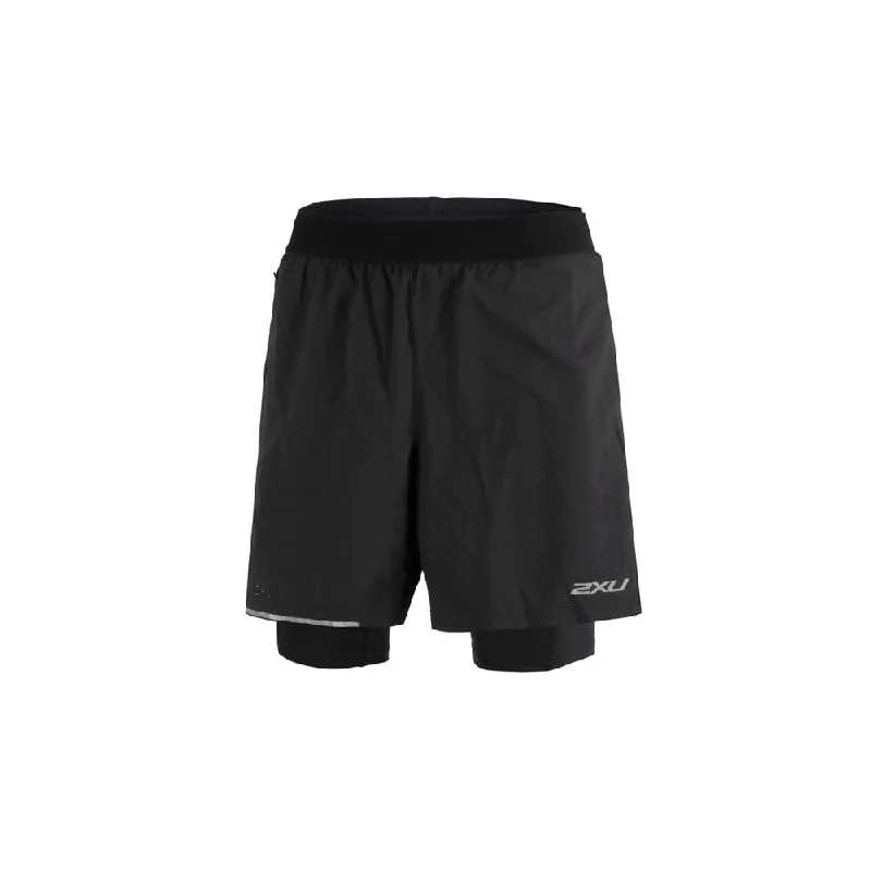 High - Waisted Women Shorts for a Retro and Flattering Look2XU Aero 2-in-1 7 Inch Shorts - Black/Silver Reflective High - Waisted Women Shorts for a Retro and Flattering Look2XU Aero 2-in-1 7 Inch Shorts - Black/Silver Reflective