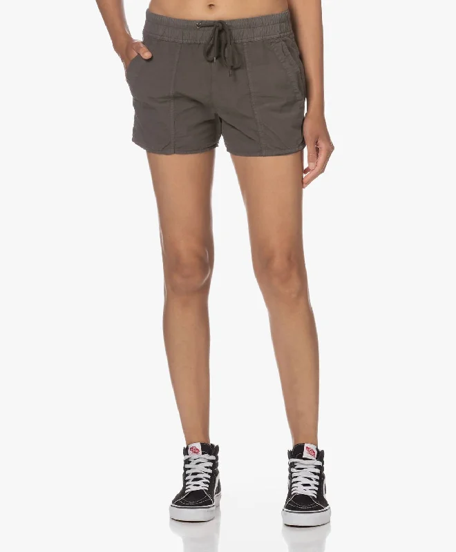 Linen Women Shorts for Breathable Comfort in Hot WeatherCrinkled Poplin Trouser Short In Tent Linen Women Shorts for Breathable Comfort in Hot WeatherCrinkled Poplin Trouser Short In Tent