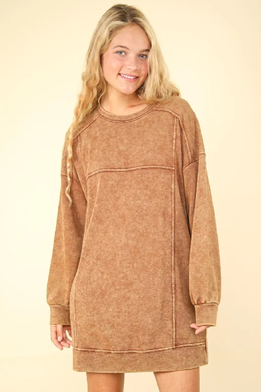 Ruffled Bodysuits with a Playful and Feminine TouchMineral Washed Oversized Sweatshirt Mini Dress Ruffled Bodysuits with a Playful and Feminine TouchMineral Washed Oversized Sweatshirt Mini Dress
