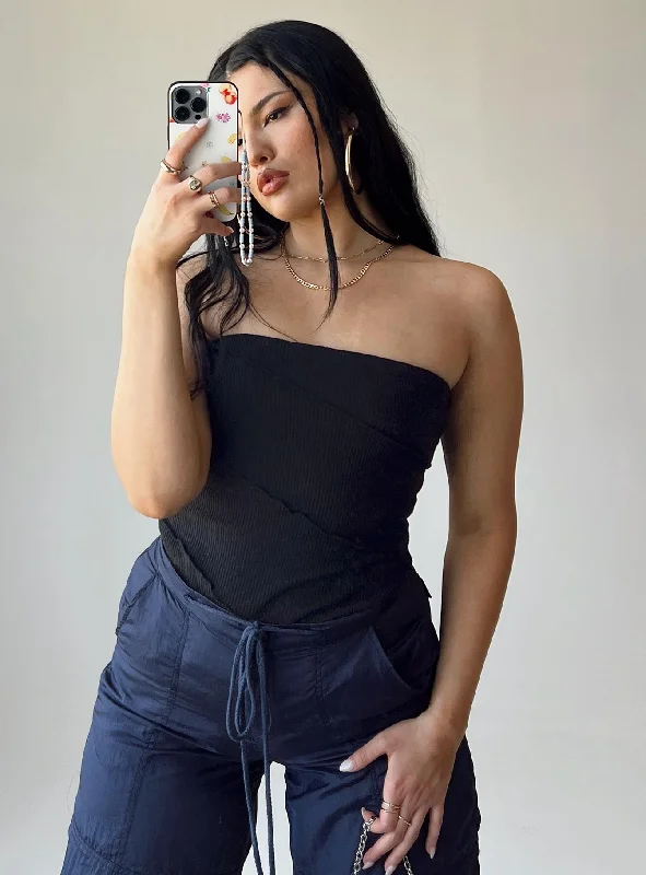 Convertible Straps Bodysuits for Multiple Styling OptionsOscar Strapless Bodysuit Black Convertible Straps Bodysuits for Multiple Styling OptionsOscar Strapless Bodysuit Black